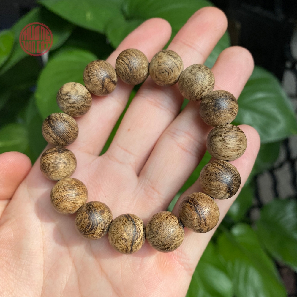 CHI TIẾT VÒNG TRẦM BANH QUẦNG MALAY 14 LI CAO CẤP