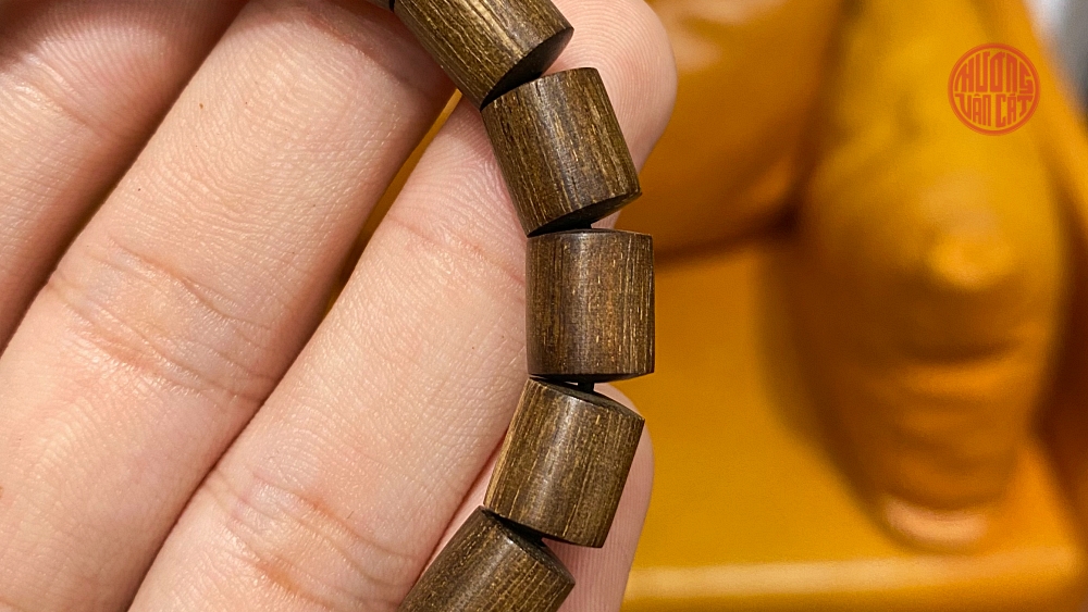 VÒNG TRẦM RỤC CHÌM - GIÁ TRỊ VÀ CHẤT LƯỢNG CỰC ĐỈNH TRONG TRẦM HƯƠNG