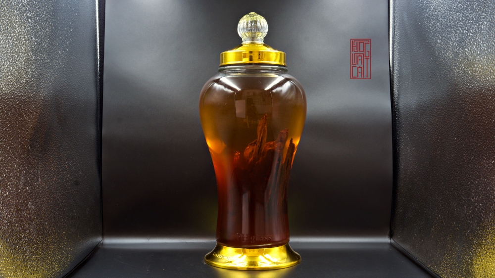 RƯỢU TRẦM CHÌM TỰ NHIÊN VÀ NHỮNG CÔNG DỤNG RẤT TỐT CHO SỨC KHỎE