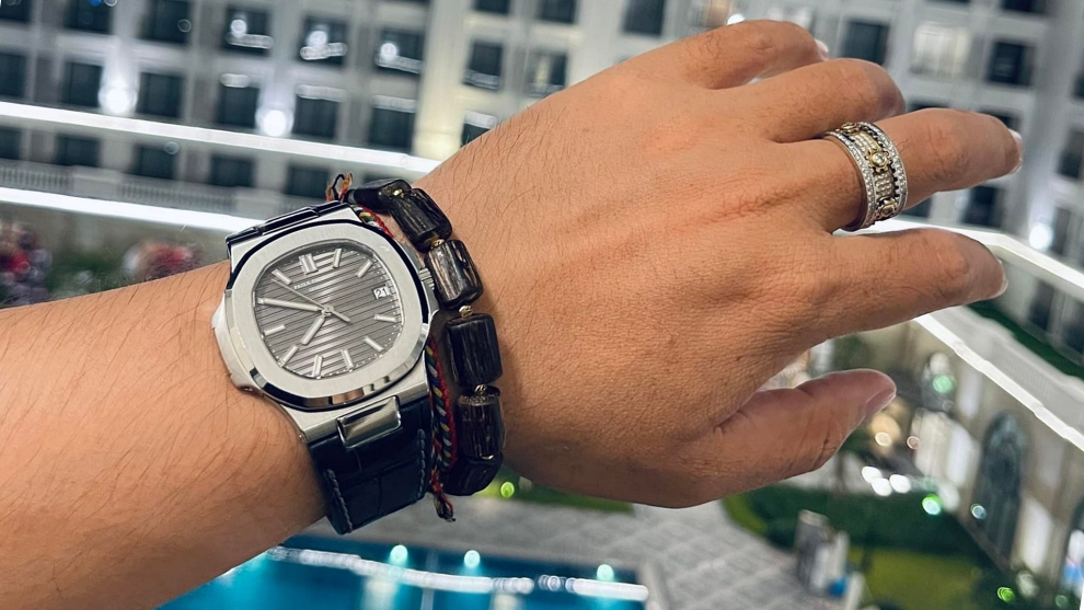 trầm chìm và đồng hồ