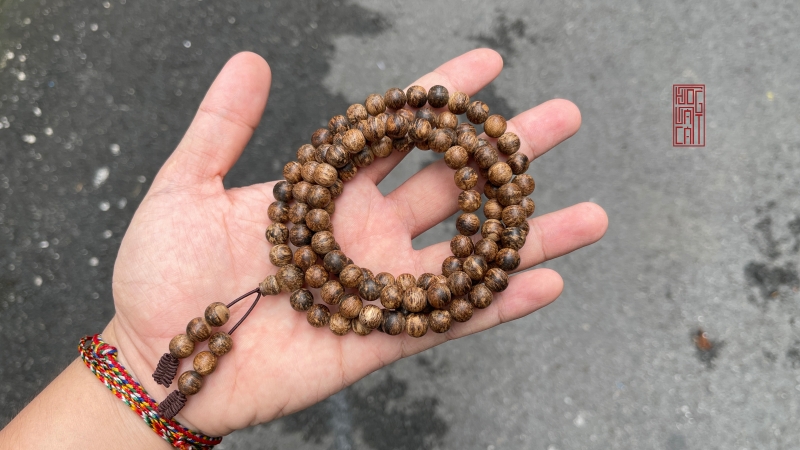 vòng trầm 108 hạt cận chìm