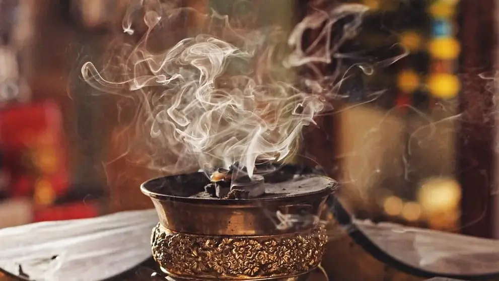 NHANG CÚNG KHÓI