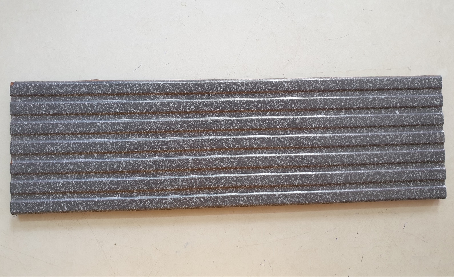 Gạch thẻ Cotra xám 33x10cm Gốm Đất Việt