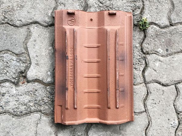 Ngói sóng vuông 10 viên/m2 Viglacera Hạ Long men xanh