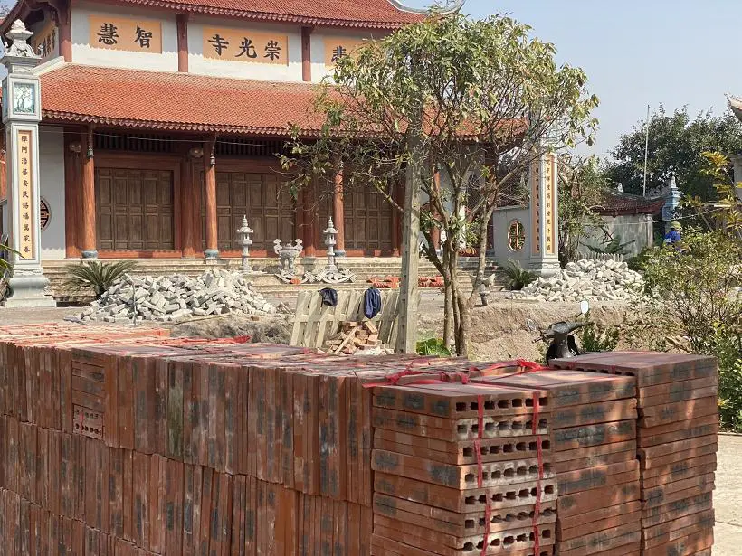 Gạch nem tách Ngọc Sáng