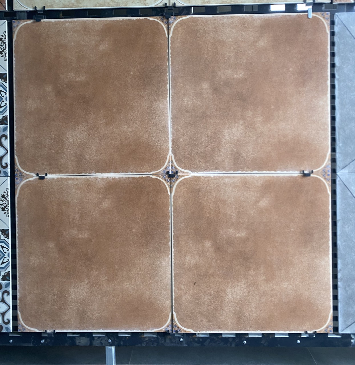 Gạch lát giả cổ Trung Quốc 60x60cm Mẫu 3