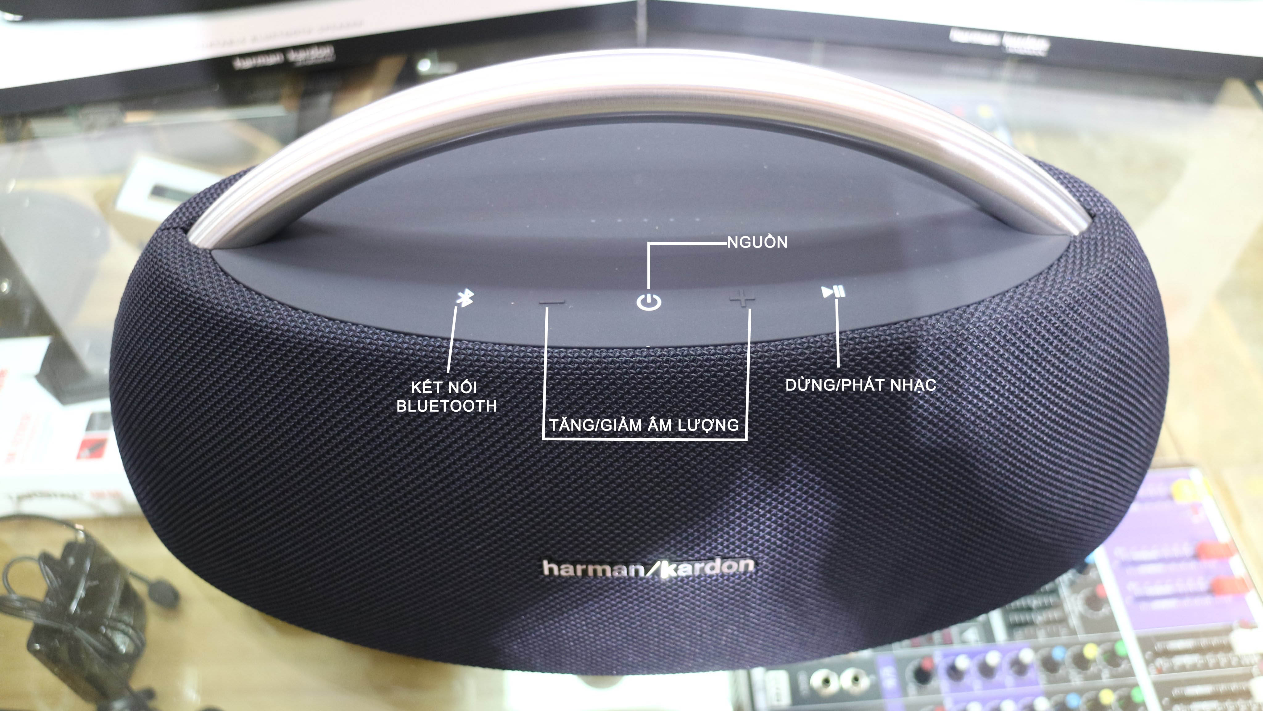 Loa bluetooth không dây di động harman kardon go + play tại Nam Định