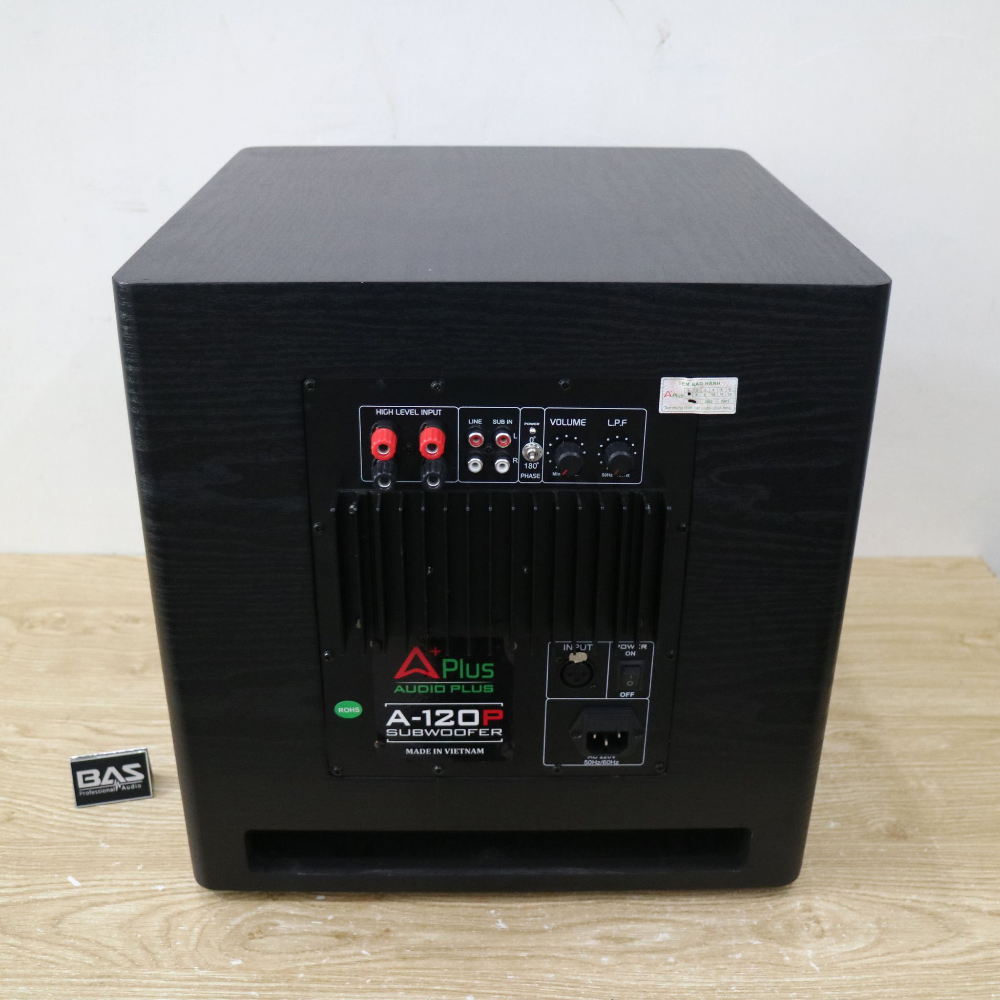 Loa trầm điện, Loa sub Aplus A120P