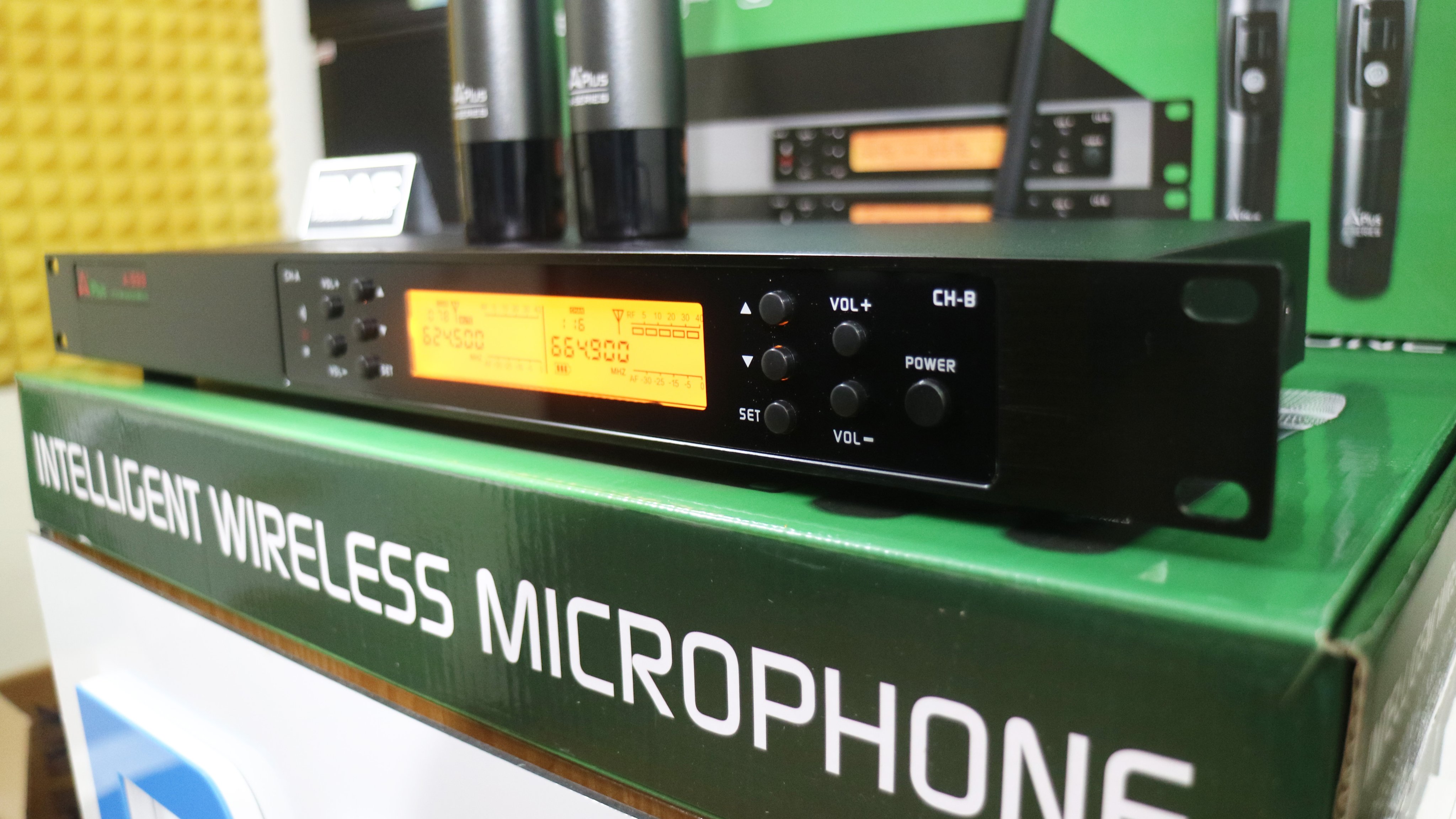 Micro không dây Aplus A - 999