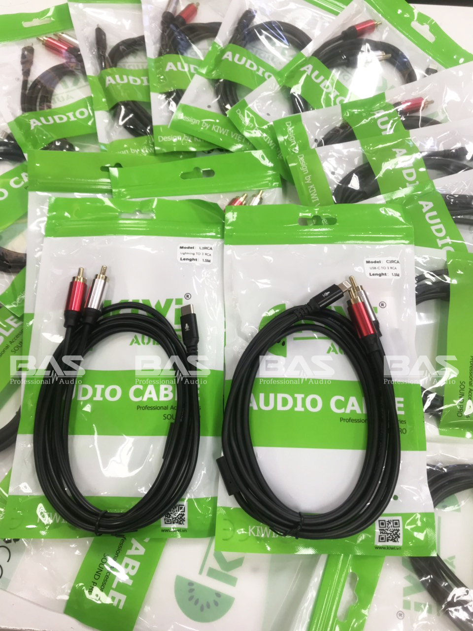 Dây lấy nhạc điện thoại IOS - TYPEC , cáp av iphone, dây audio typeC, cáp lightning cắm loa, cáp 2RCA kiwi