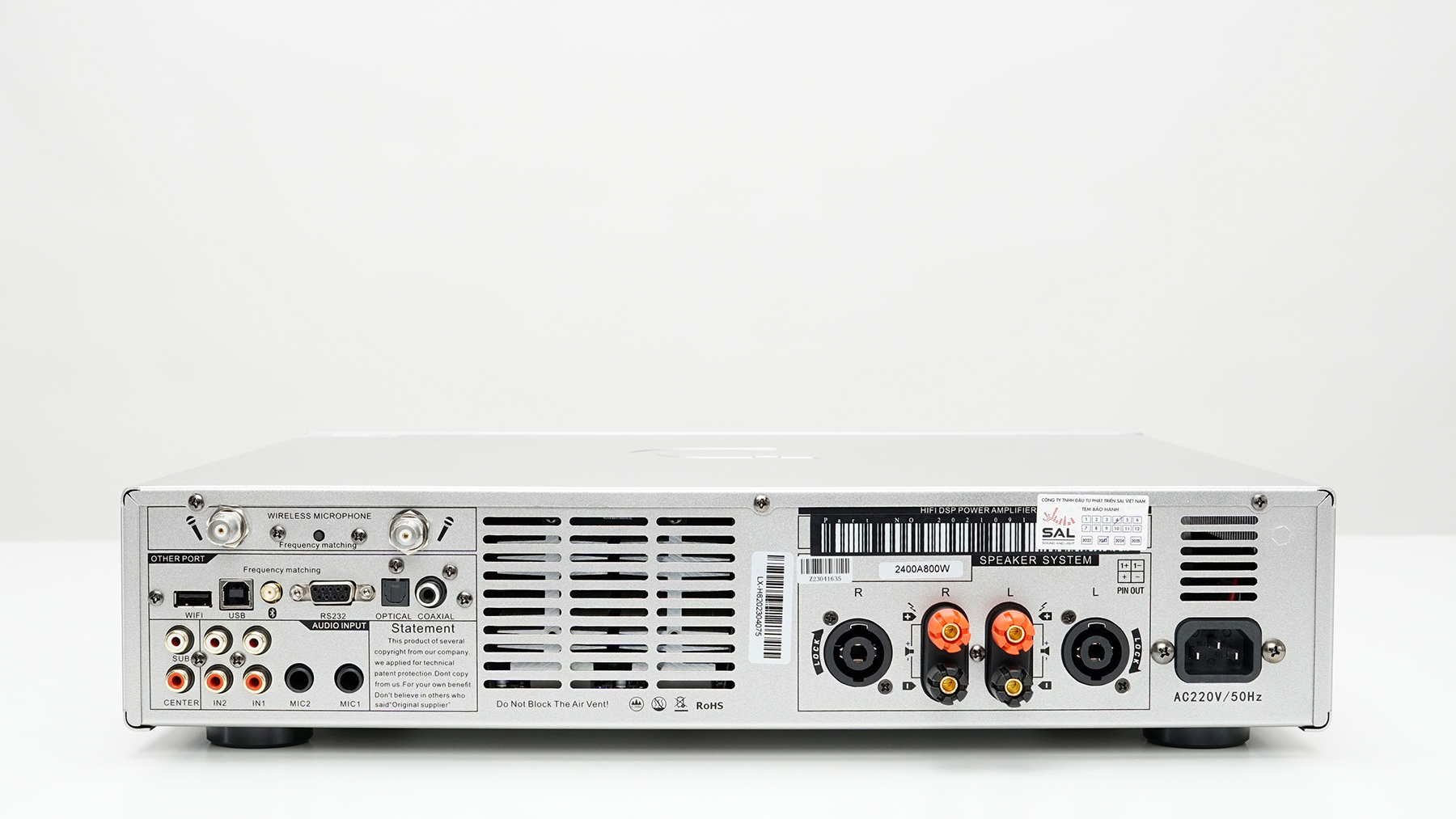 Amply kỹ thuật số lin vang liền micro không dây dBacoustic LX H8