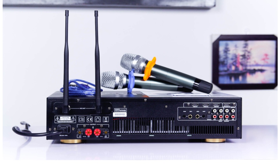 DÀN KARAOKE GIA ĐÌNH JBL 02
