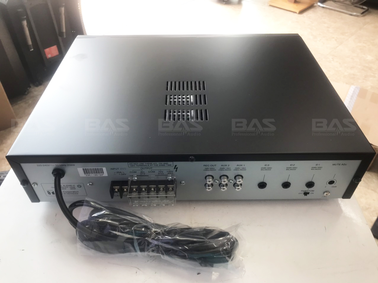 Amply Toa A-2240 H công suất 240W âm thanh thông báo, hội trường quán cafe