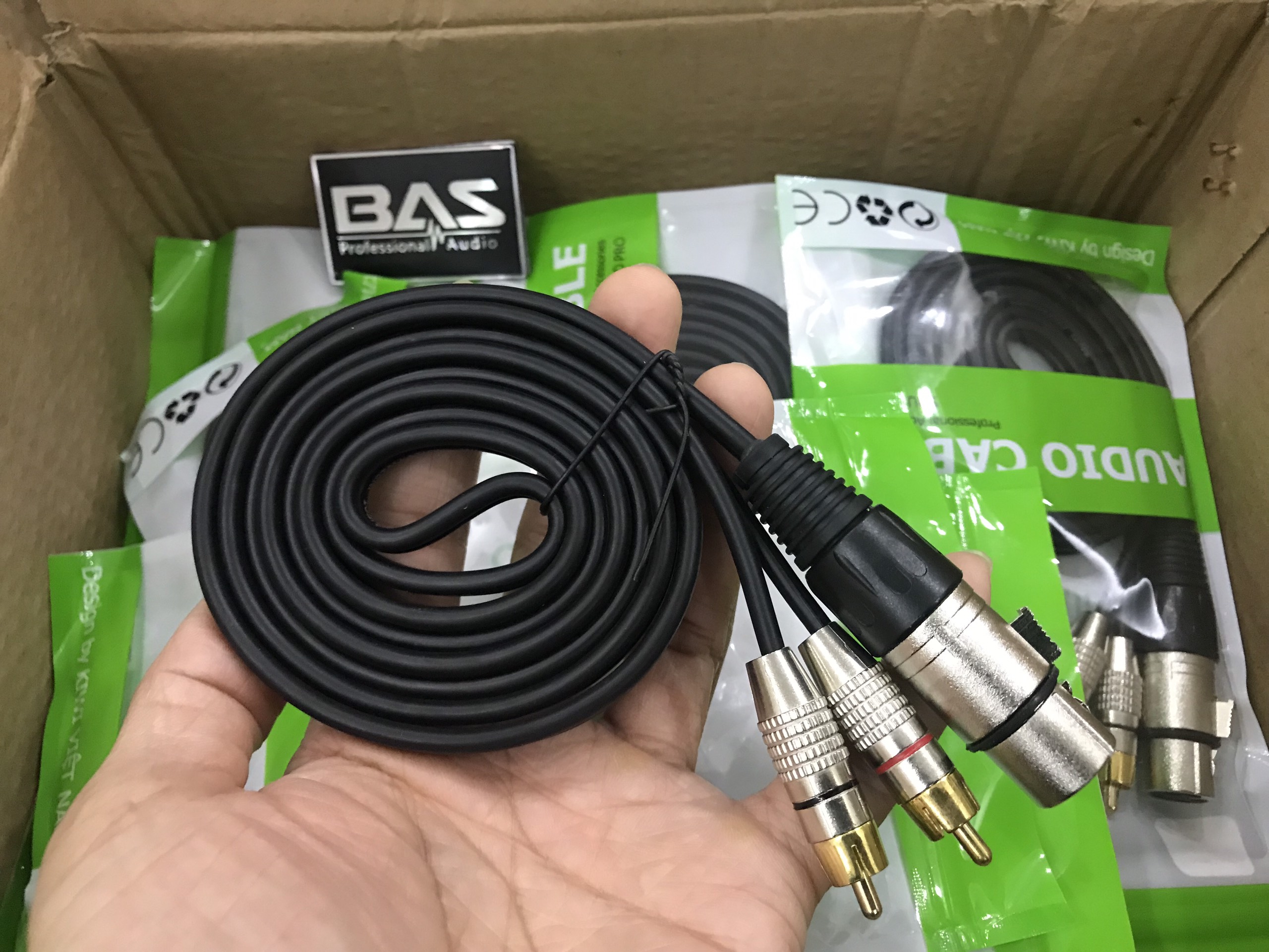 Dây canon âm ra 2 AV hoa sen Kiwi lõi đồng kết nối vang xuống sub, loại tốt