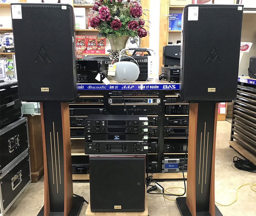 Dàn karaoke gia đình AVPRO sử dụng loa full và sub điện bass 30, phù hợp không gian 20-30m2 (AVPRO LS-12+, GLC 2.8, GLC-SD8, GLC-SM8, GLC-PW8, GD12)