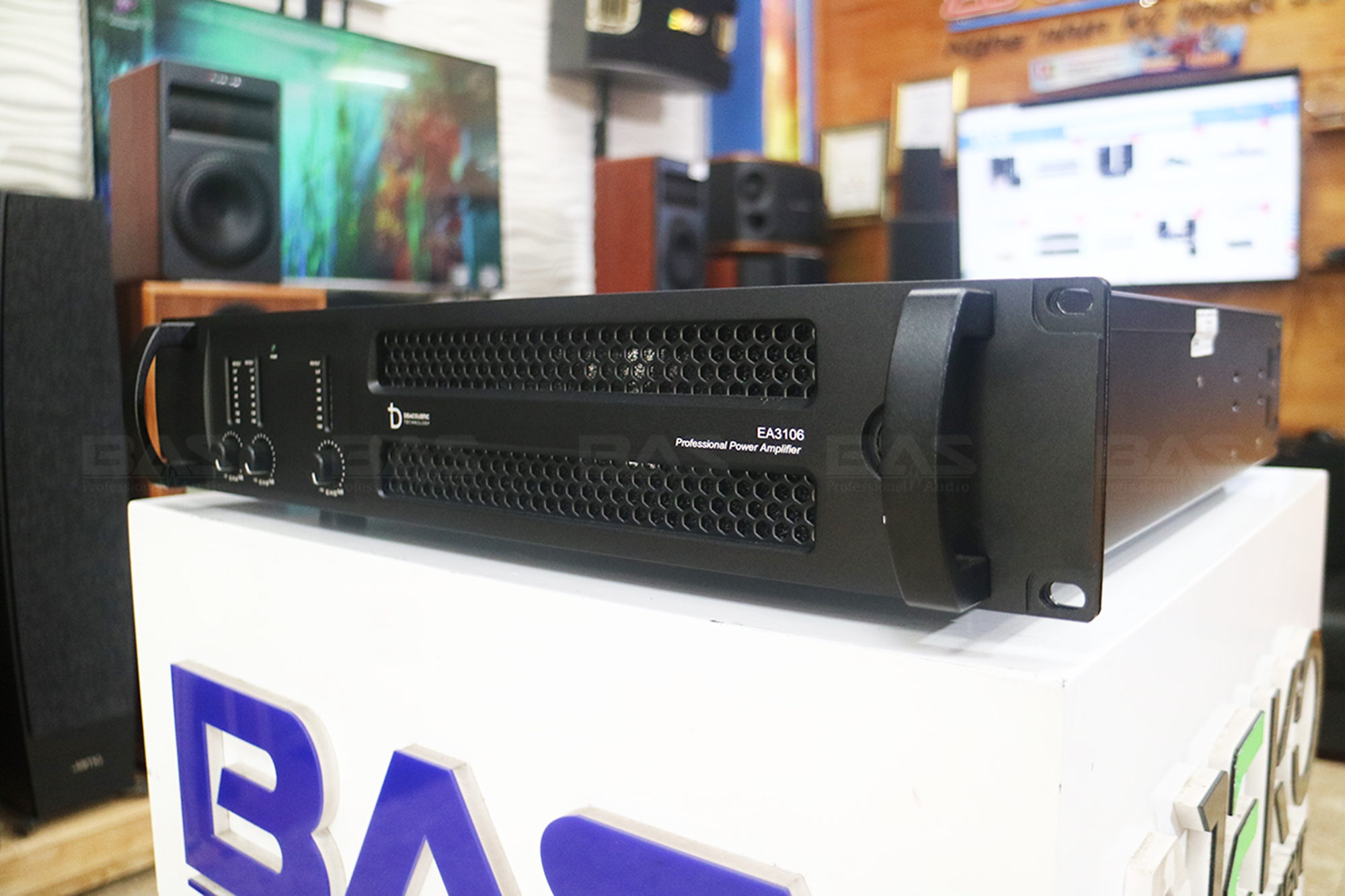 Công suất 3 kênh dBacoustic EA3106 Premium, 2x600W+1x1000W, Class H