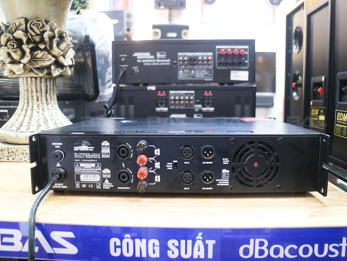 Công suất KODA KH 650B, cục đẩy 2 kênh 650W/CH