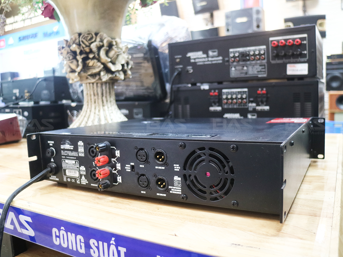 Công suất KODA KH 650B, cục đẩy 2 kênh 650W/CH