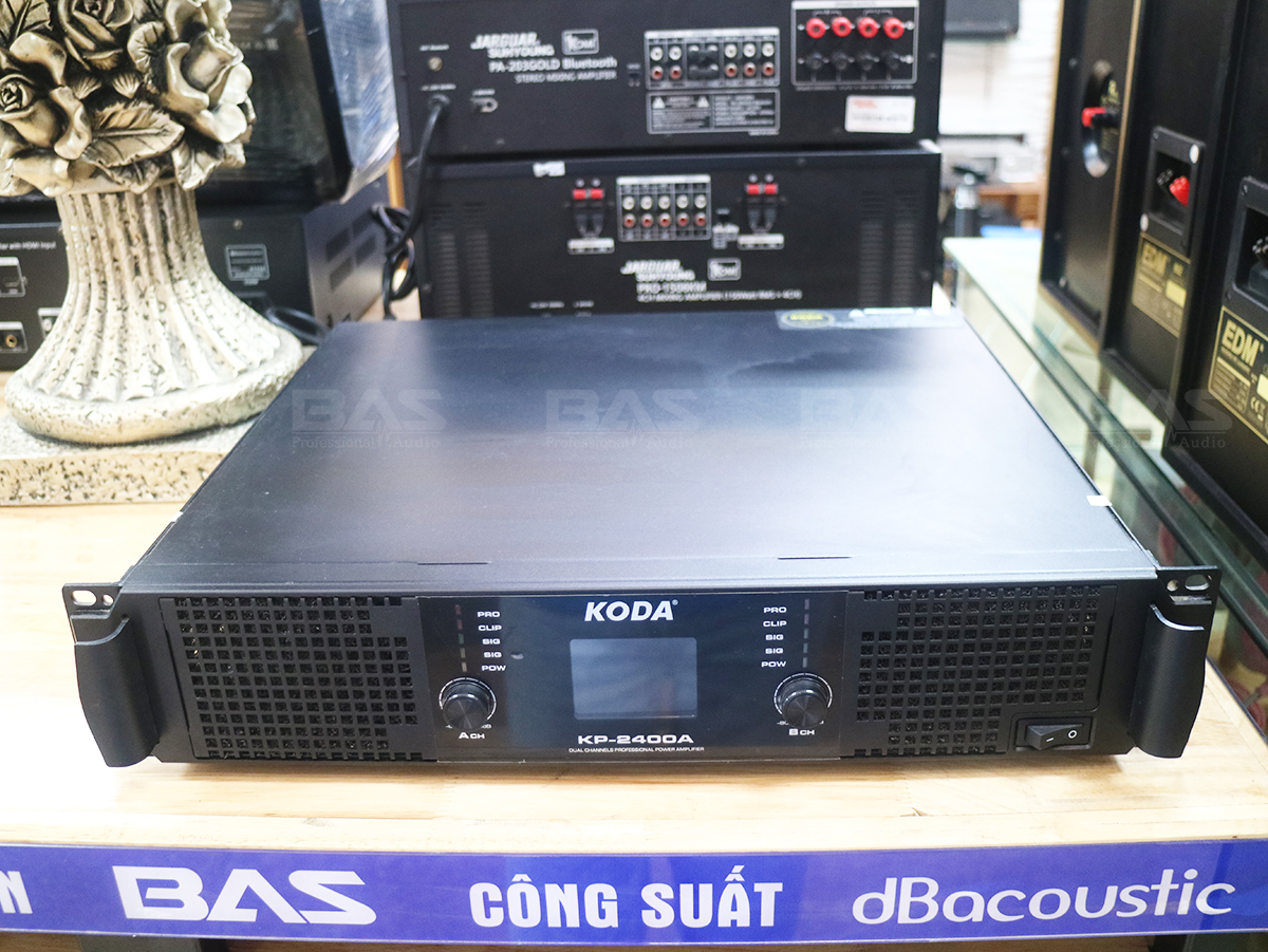 Công suất KODA KP 2400A, cục đẩy 2 kênh 400W/CH