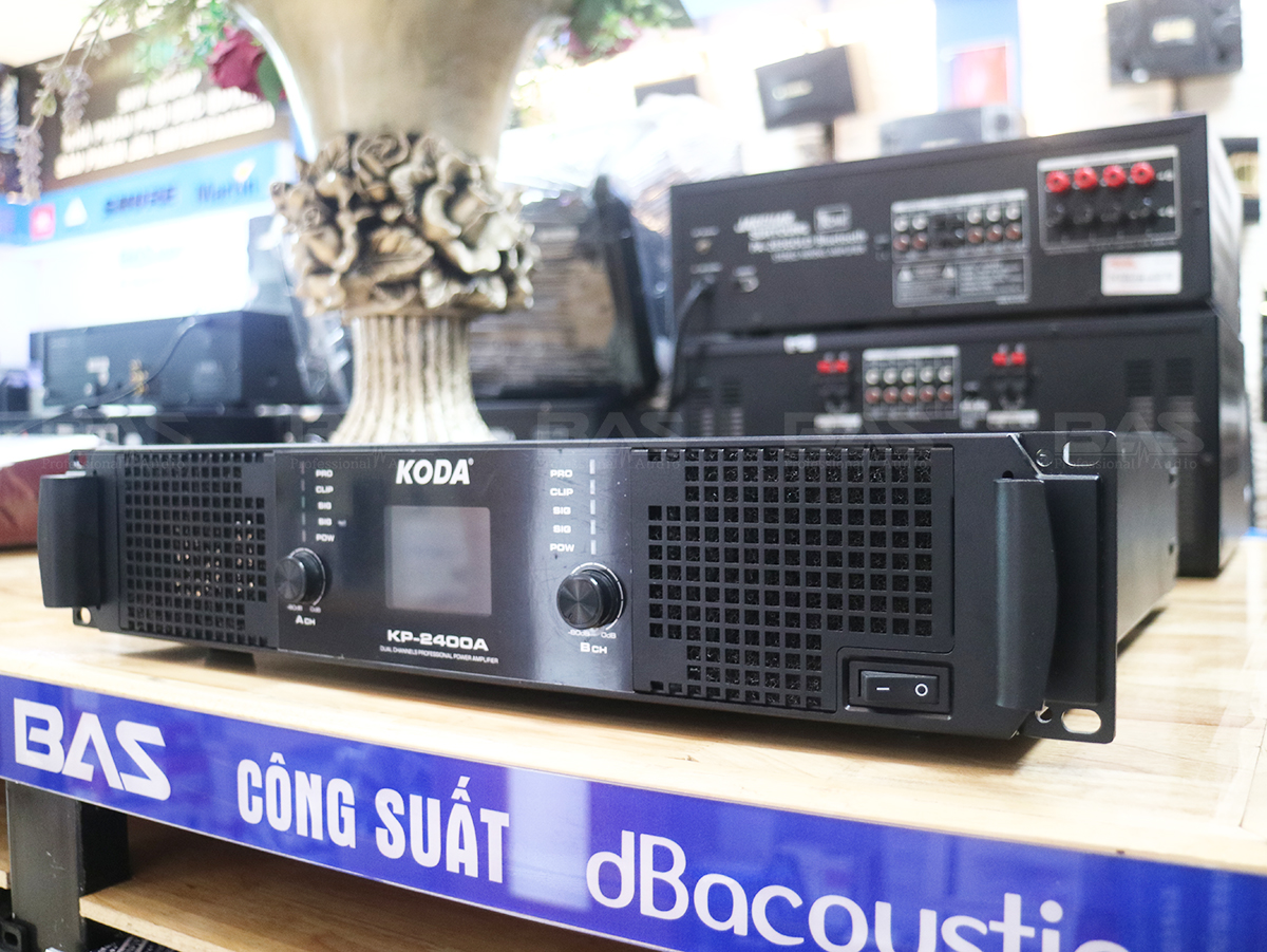 Công suất KODA KP 2400A, cục đẩy 2 kênh 400W/CH