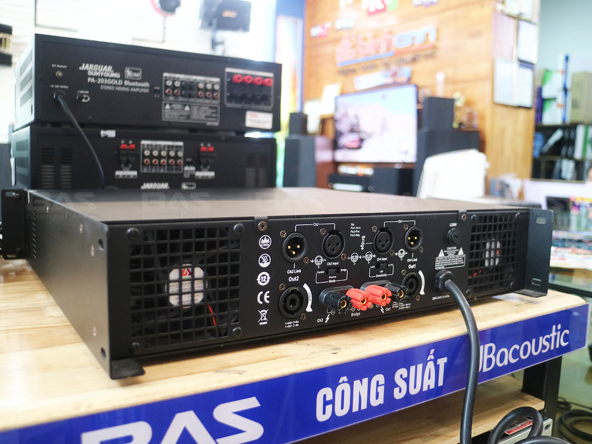 Công suất Motivity MA 450N, đẩy 2 kênh cho dàn karaoke