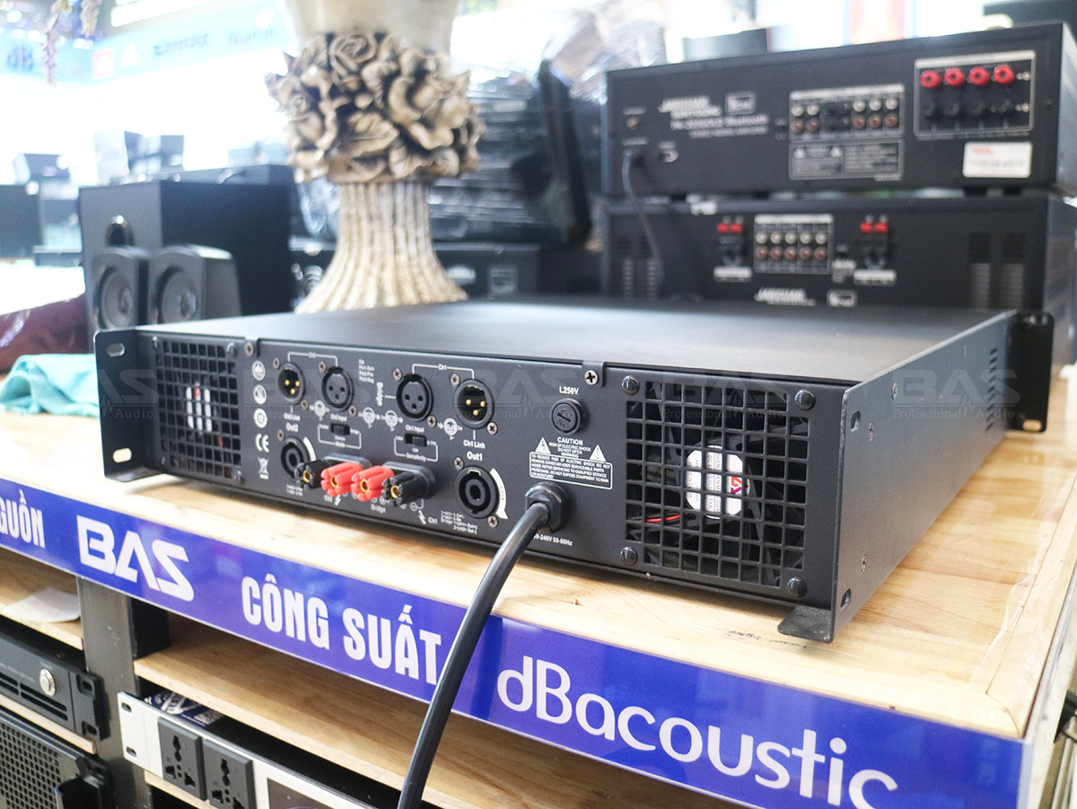 Công suất Motivity MA 450N, đẩy 2 kênh cho dàn karaoke