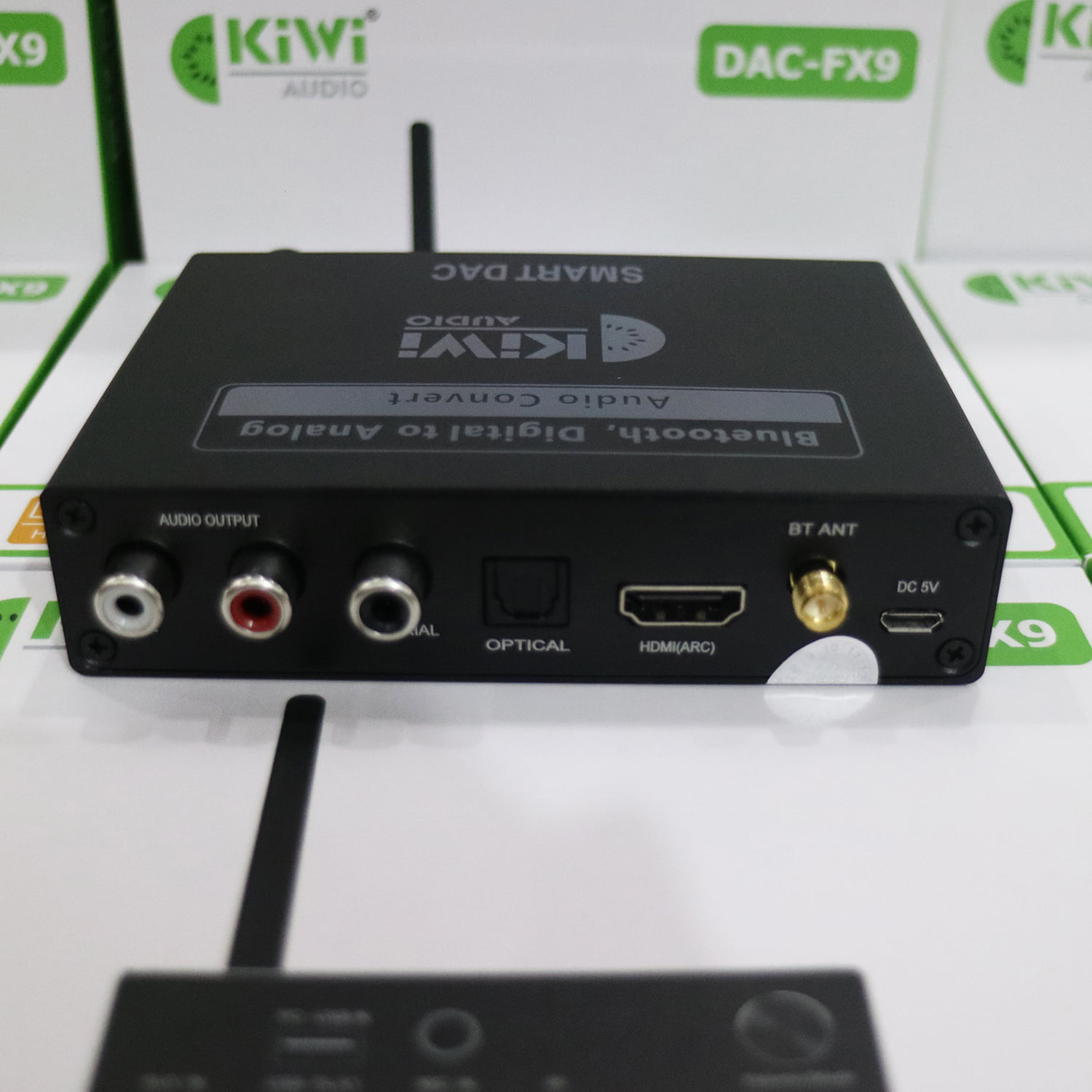 DAC Kiwi FX9 _ Bộ chuyển đổi tín hiệu âm thanh số, tích hợp cổng micro