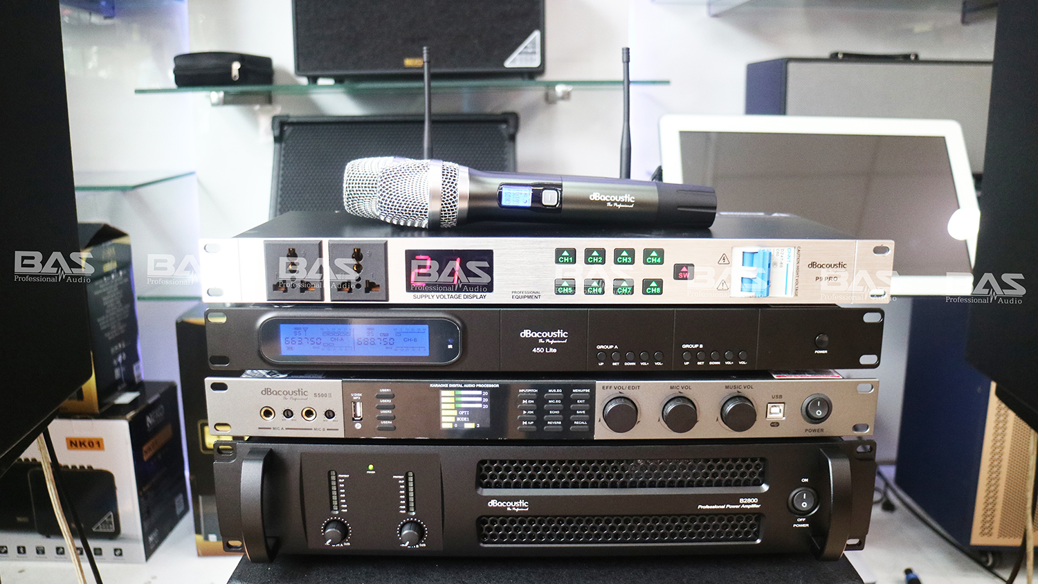 Micro dBacoustic 450 Lite, mic karaoke không dây cho dàn âm thanh gia đình