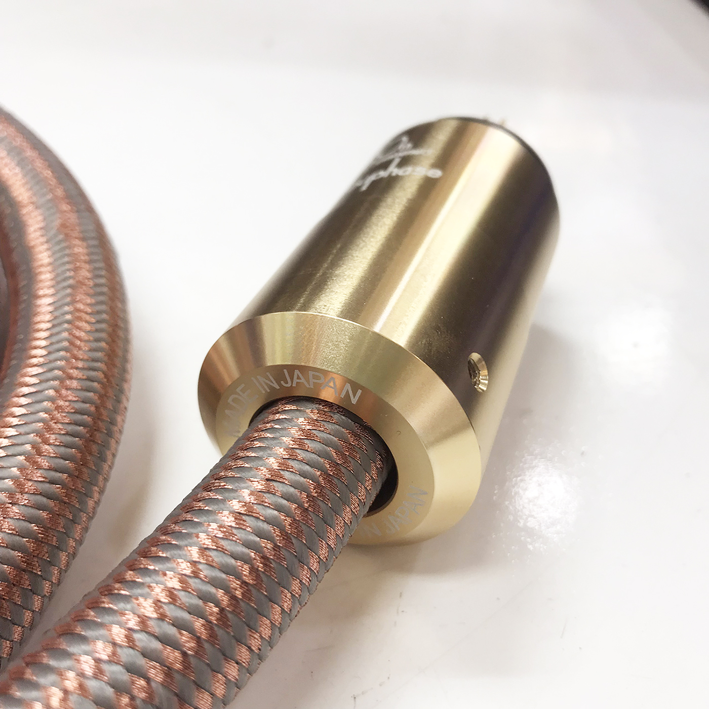 Dây nguồn âm thanh Accuphase. Dây nguồn Hi-End 1,5m cho amply, pow