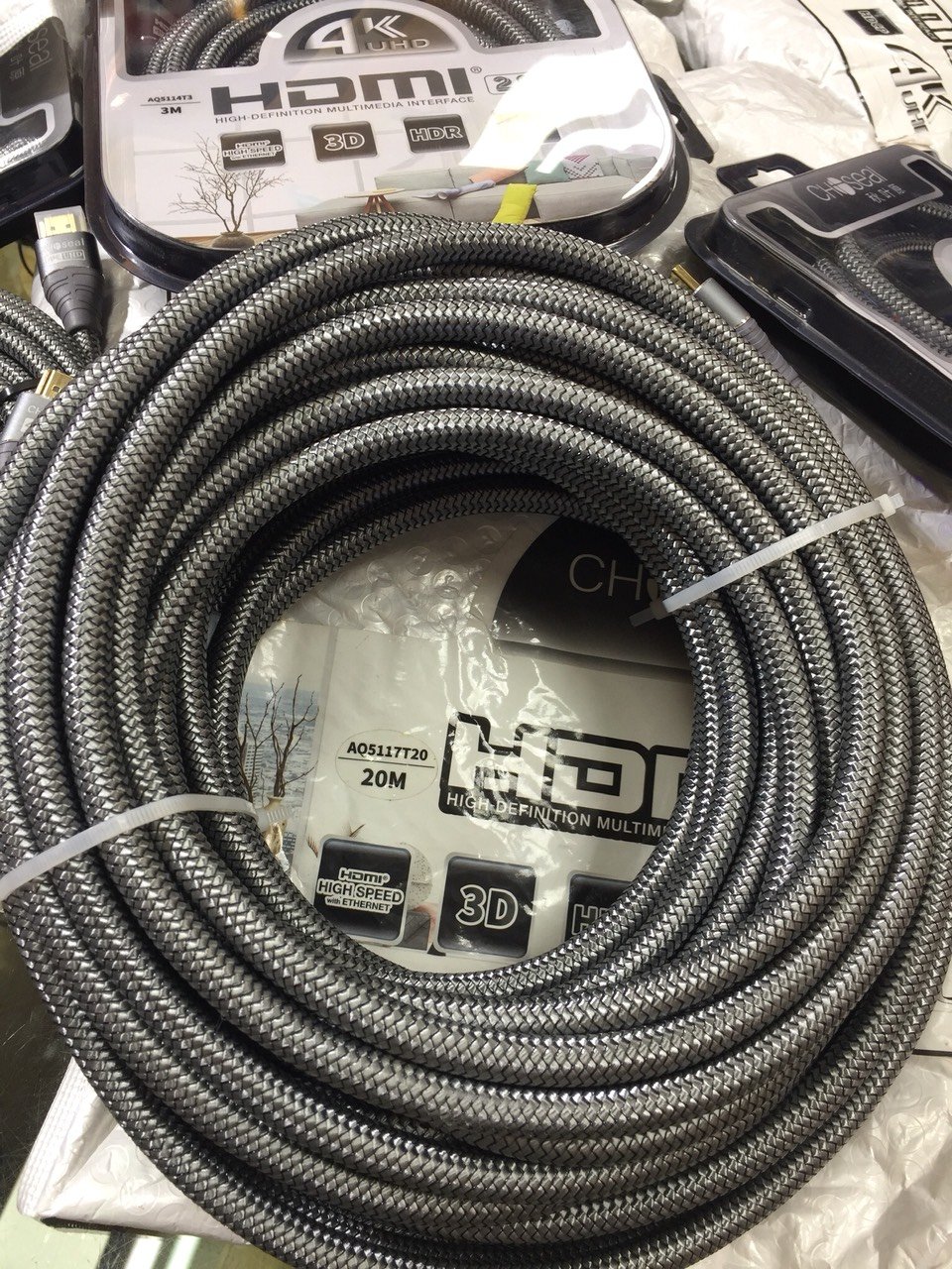 Dây cáp HDMI choseal 1.5m, 3m, 5m, 10m, 15m, 20m Dây HDMI cao cấp bọc lụa dùng kêt nối tivi, máy tính, máy chiếu