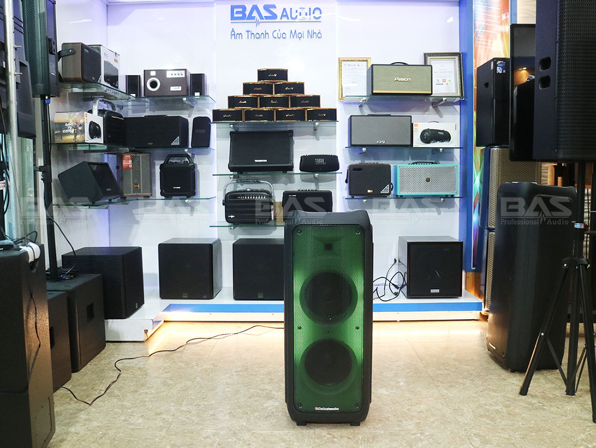 Party Box BA 1002PB, loa karaoke di động công suất 200W