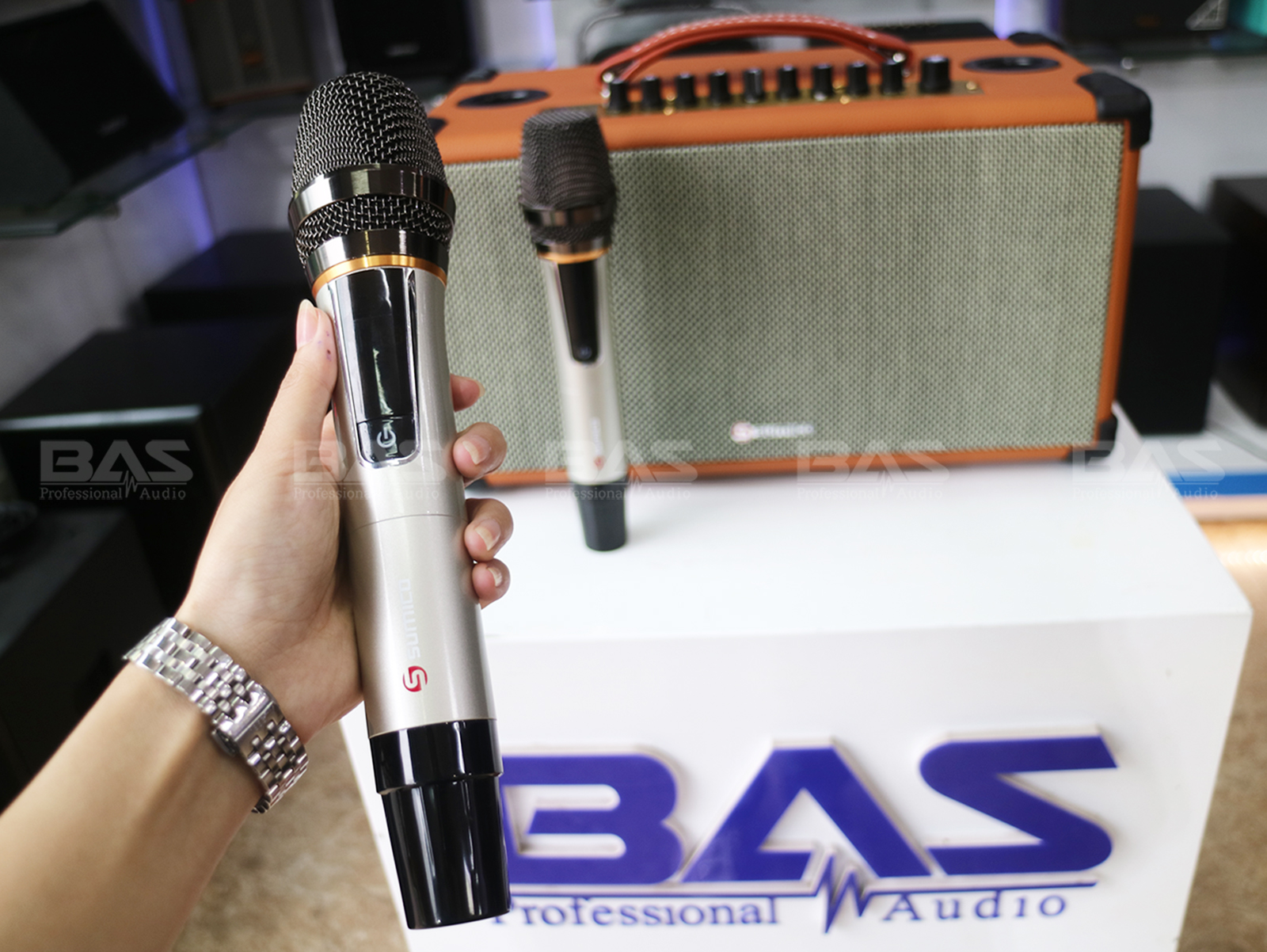 Loa di động Sumico BT S52, loa karaoke xách tay công suất 100W