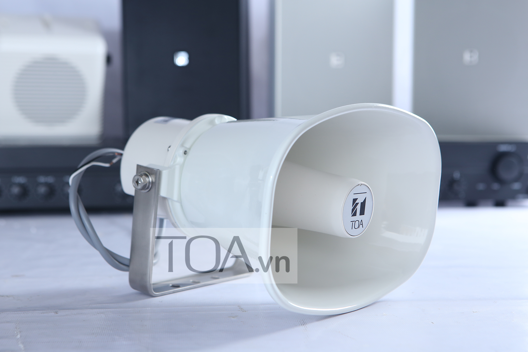 Loa nén vành chữ nhật TOA SC-615