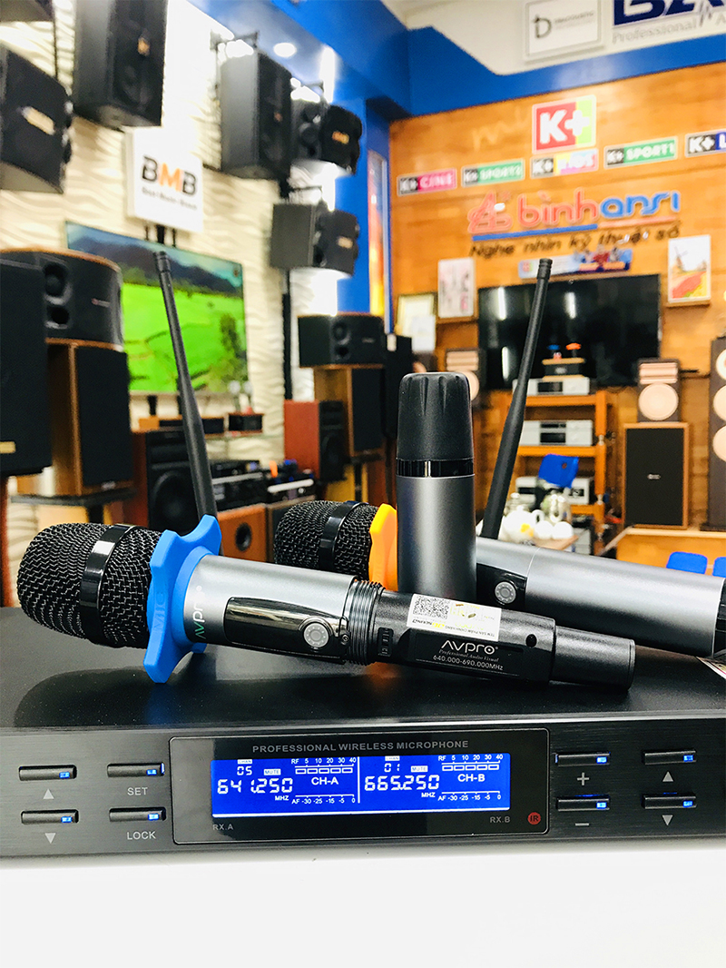 Micro karaoke không dây AVPro KP500II