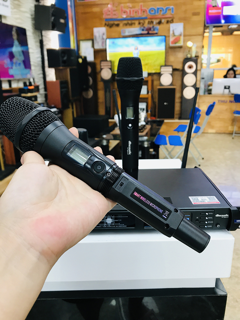 Micro không dây dBacoustic M800D