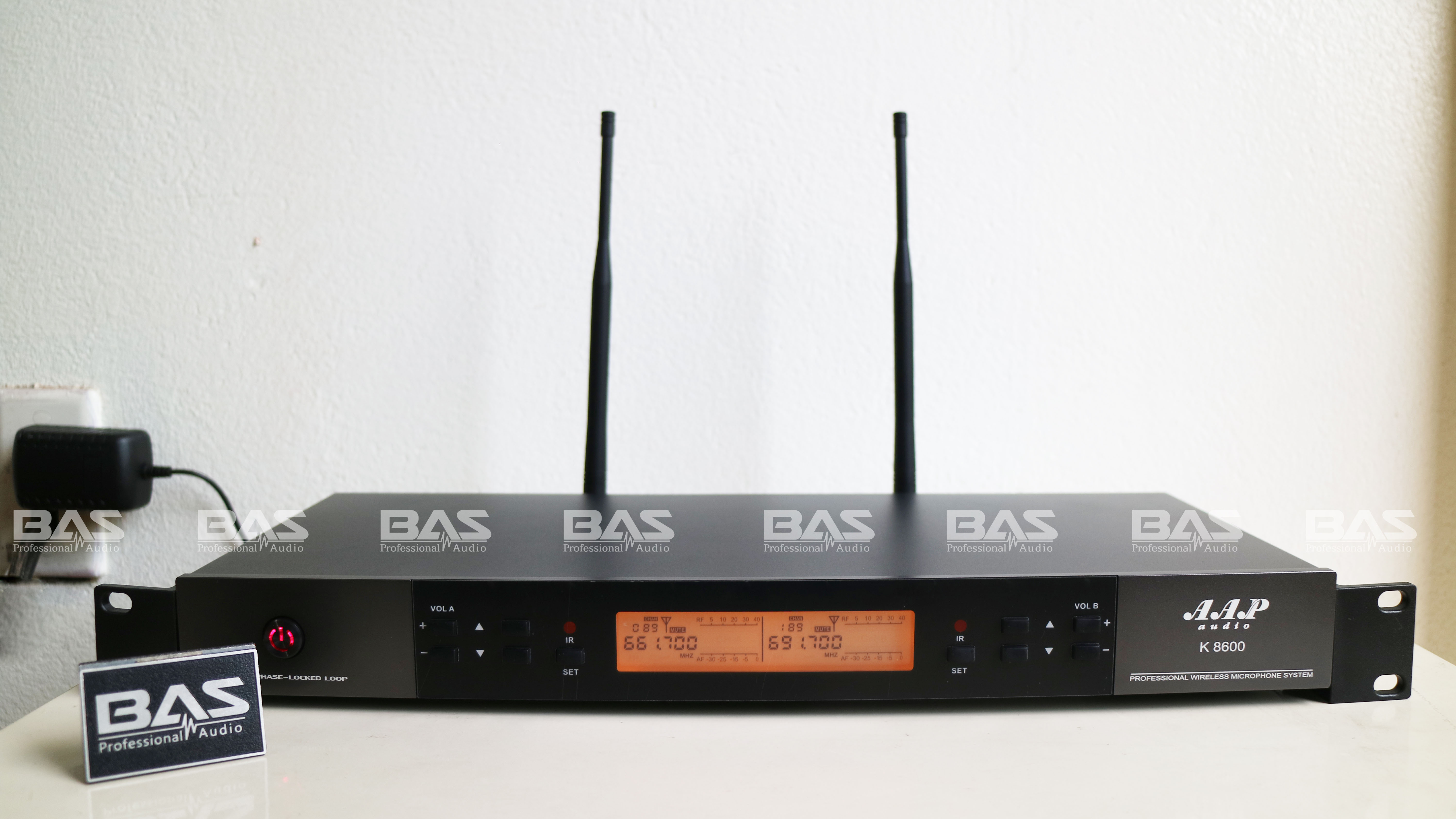 Micro không dây AAP K8600, mic hát karaoke chuyên nghiệp