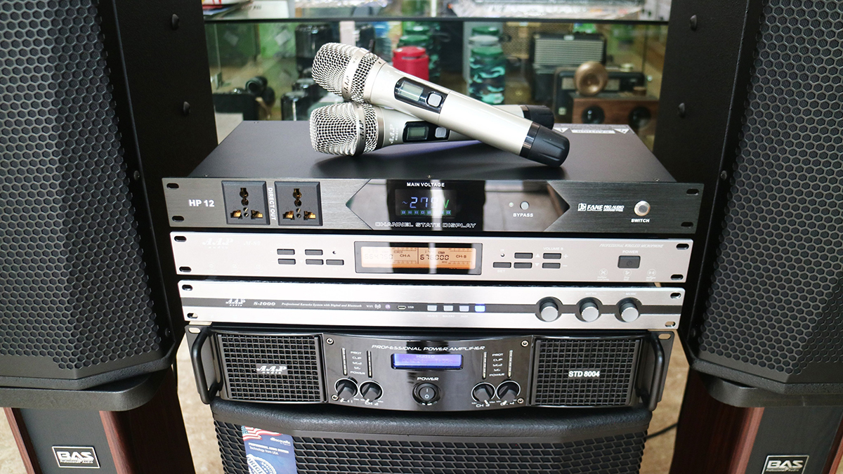 Micro AAP Audio M 8II, mic karaoke không dây cao cấp