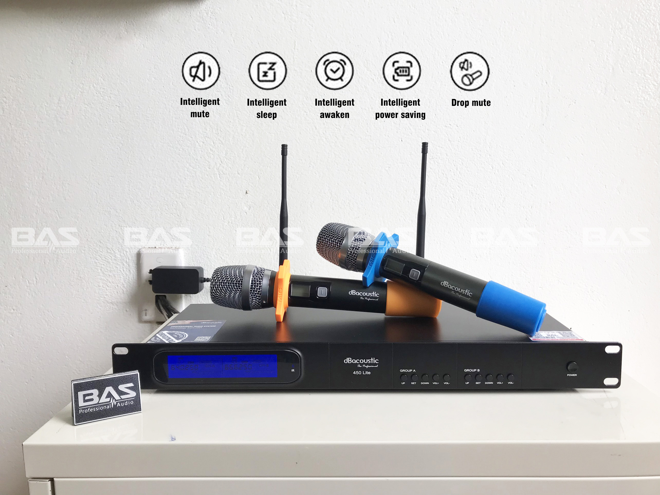 Micro dBacoustic 450 Lite, mic karaoke không dây cho dàn âm thanh gia đình