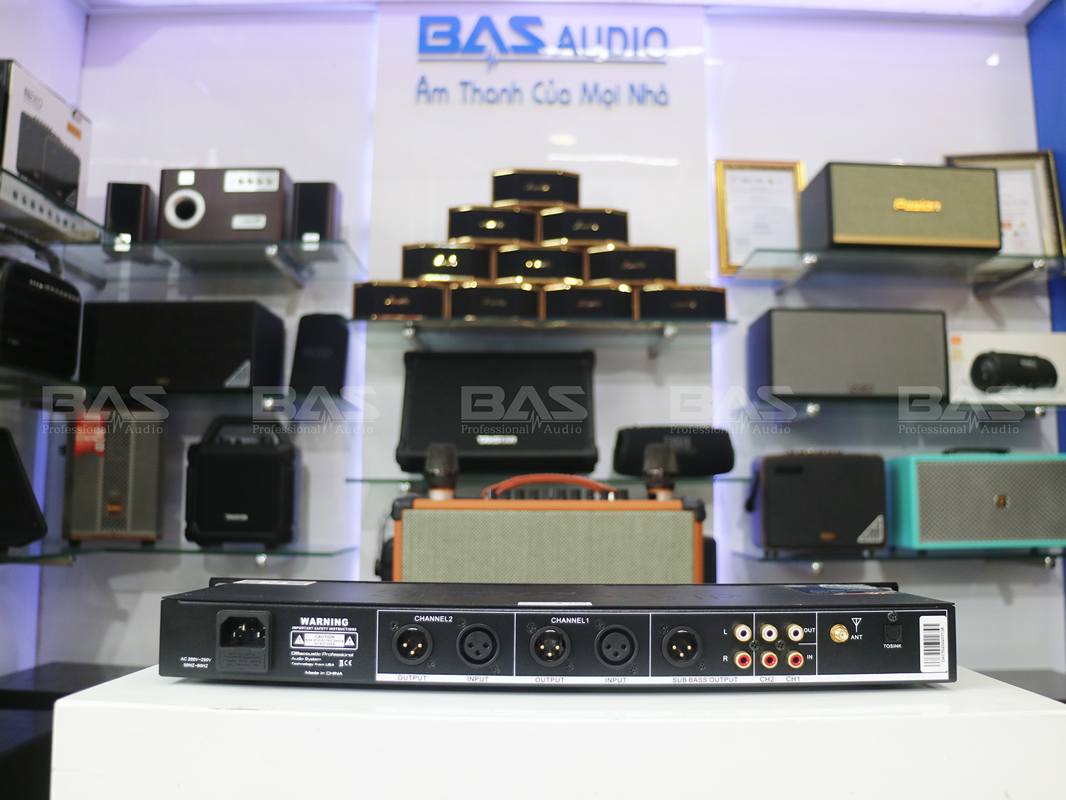 Nâng tiếng kèm bộ giải mã dBacoustic DAC 5S