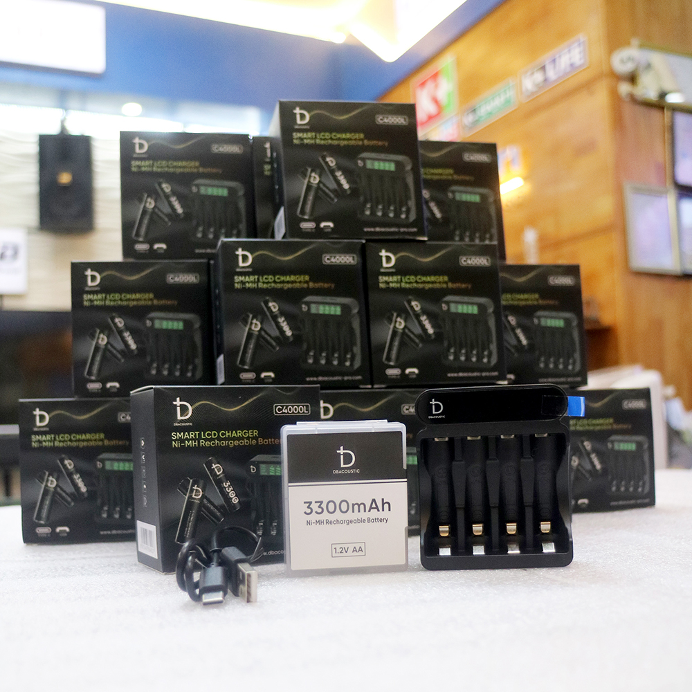 Dock sạc kèm pin 3300mAh dBacoustic