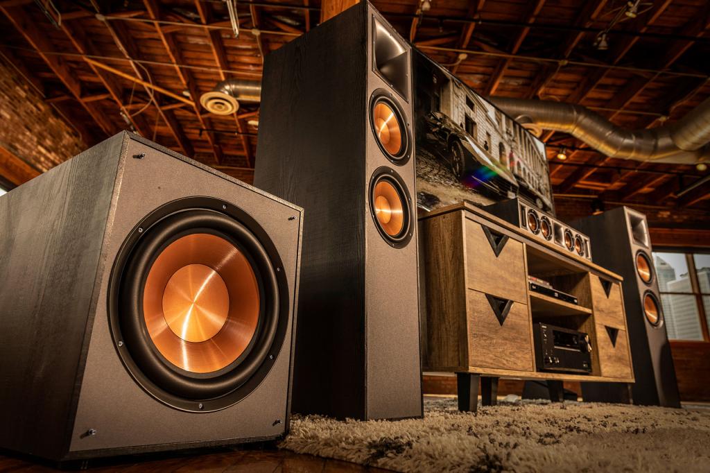 Loa siêu trầm Klipsch SPL 150, loa siêu trầm điện bass 40 công suất 400W