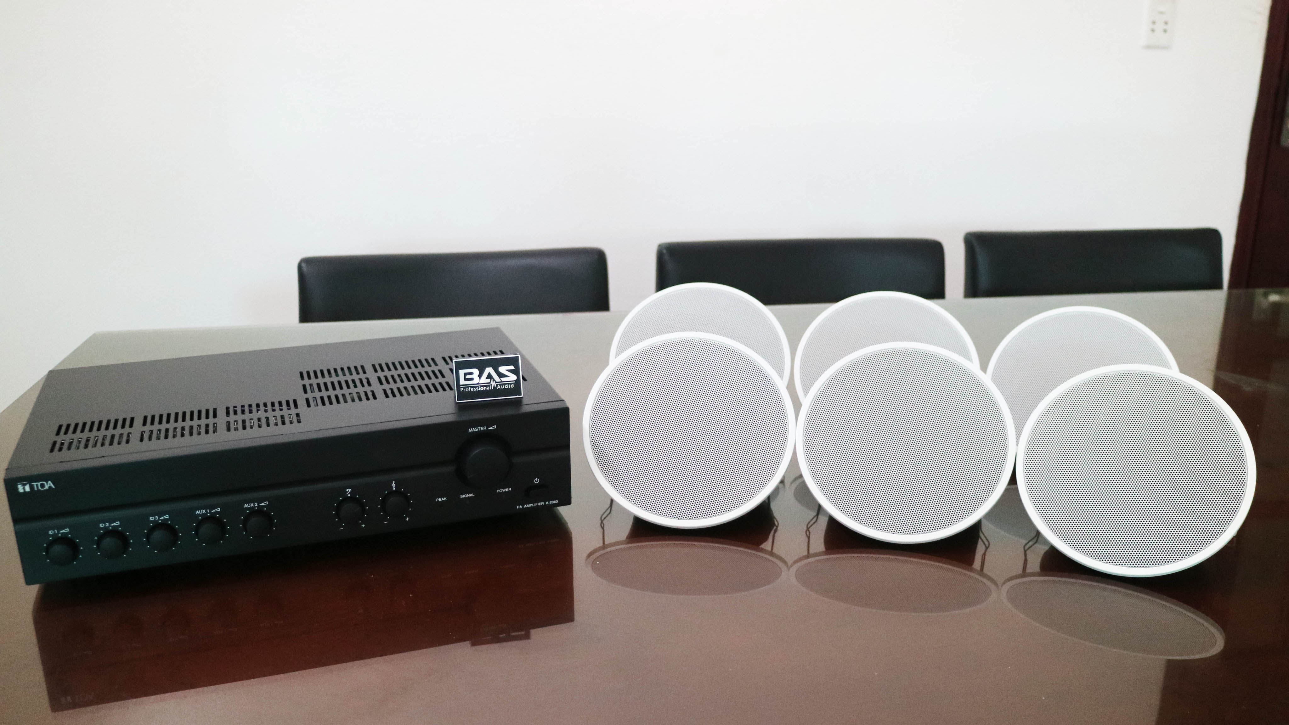 Amply Toa A-2060 dành cho loa âm trần, loa hộp, loa phóng thanh, tăng âm truyền thanh kèm mixer Toa A-2060