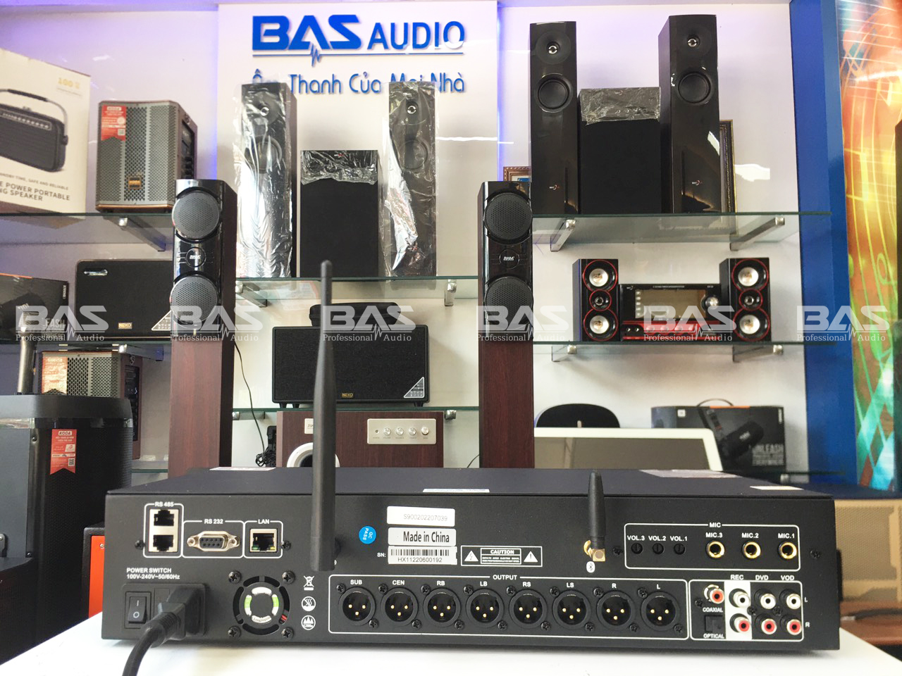 Vang số dBacoustic DB S900 tích hợp bluetooth, wifi dùng cho dàn âm thanh chuyên nghiệp