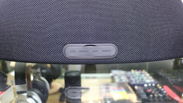 Loa bluetooth di động Harman Kardon Go + Play