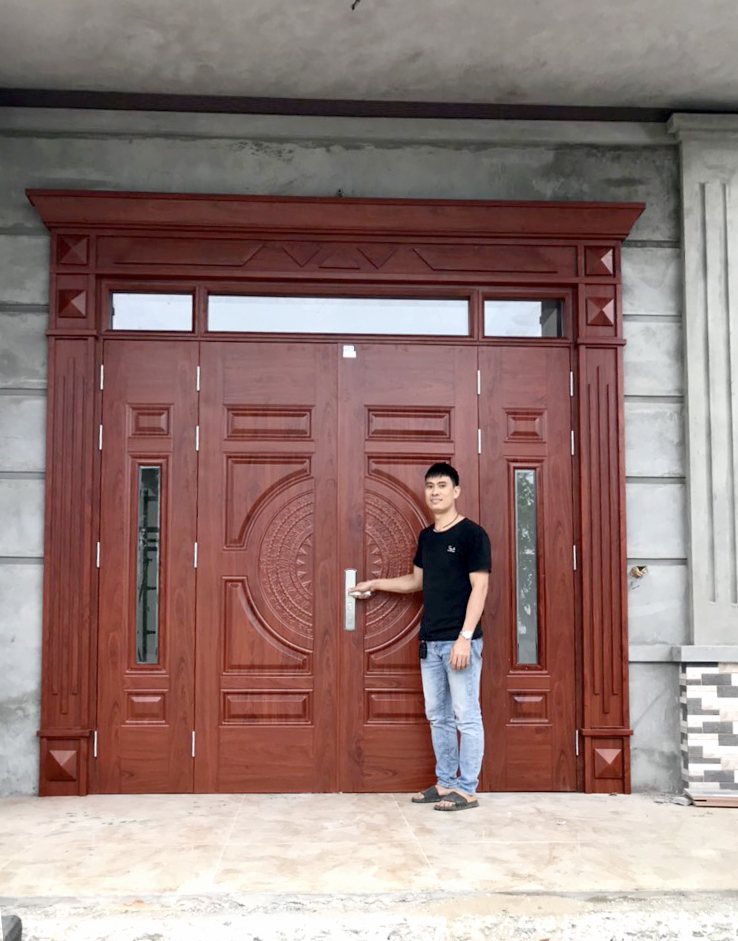 Cửa Thép Vân Gỗ 4 Cánh Huỳnh Trống Đồng Phào Luxury | Bảo Ngọc Doors