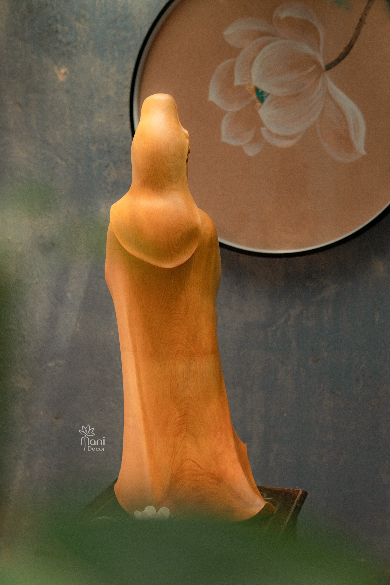 Quan Âm chắp tay