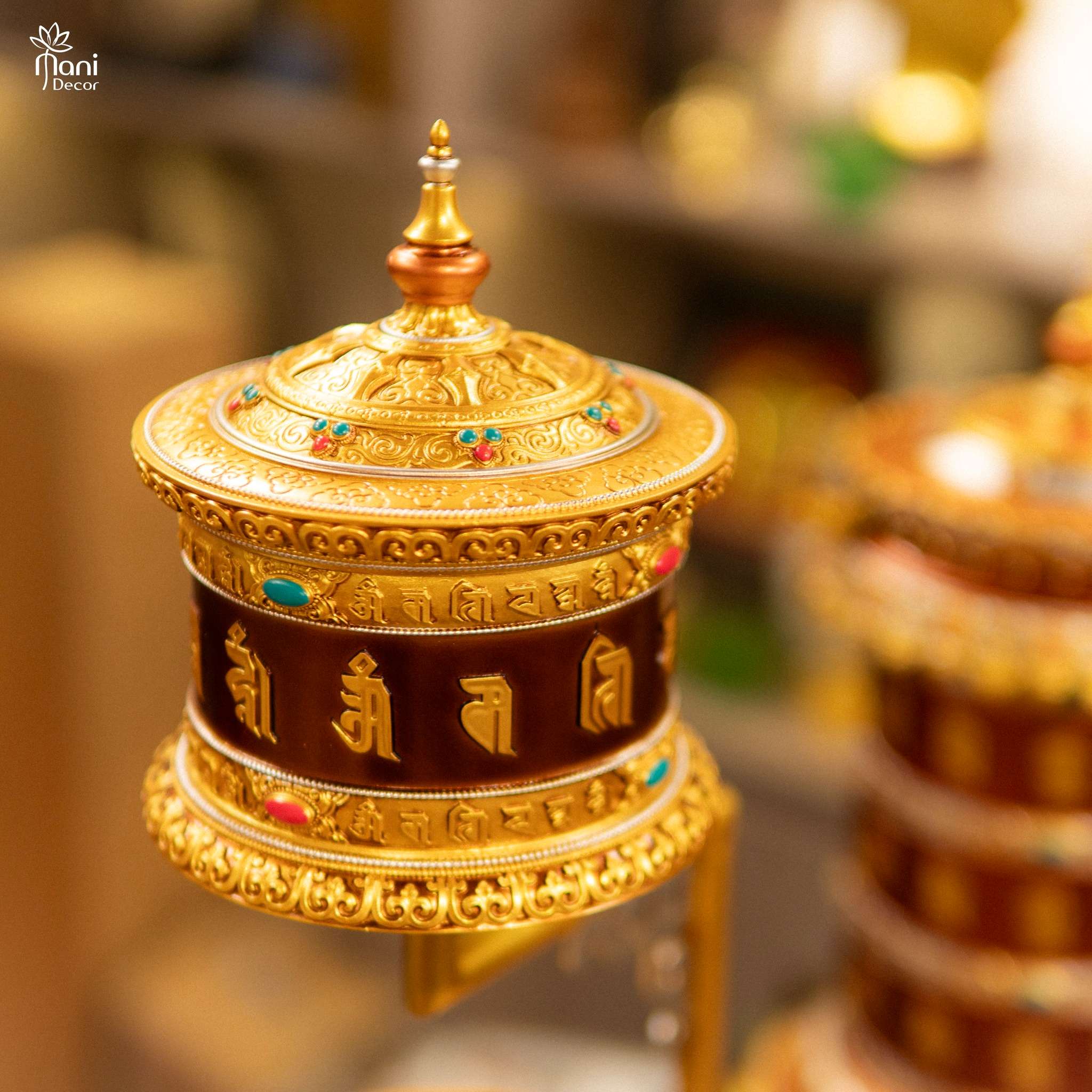 Kinh Luân nhạc đốt nến