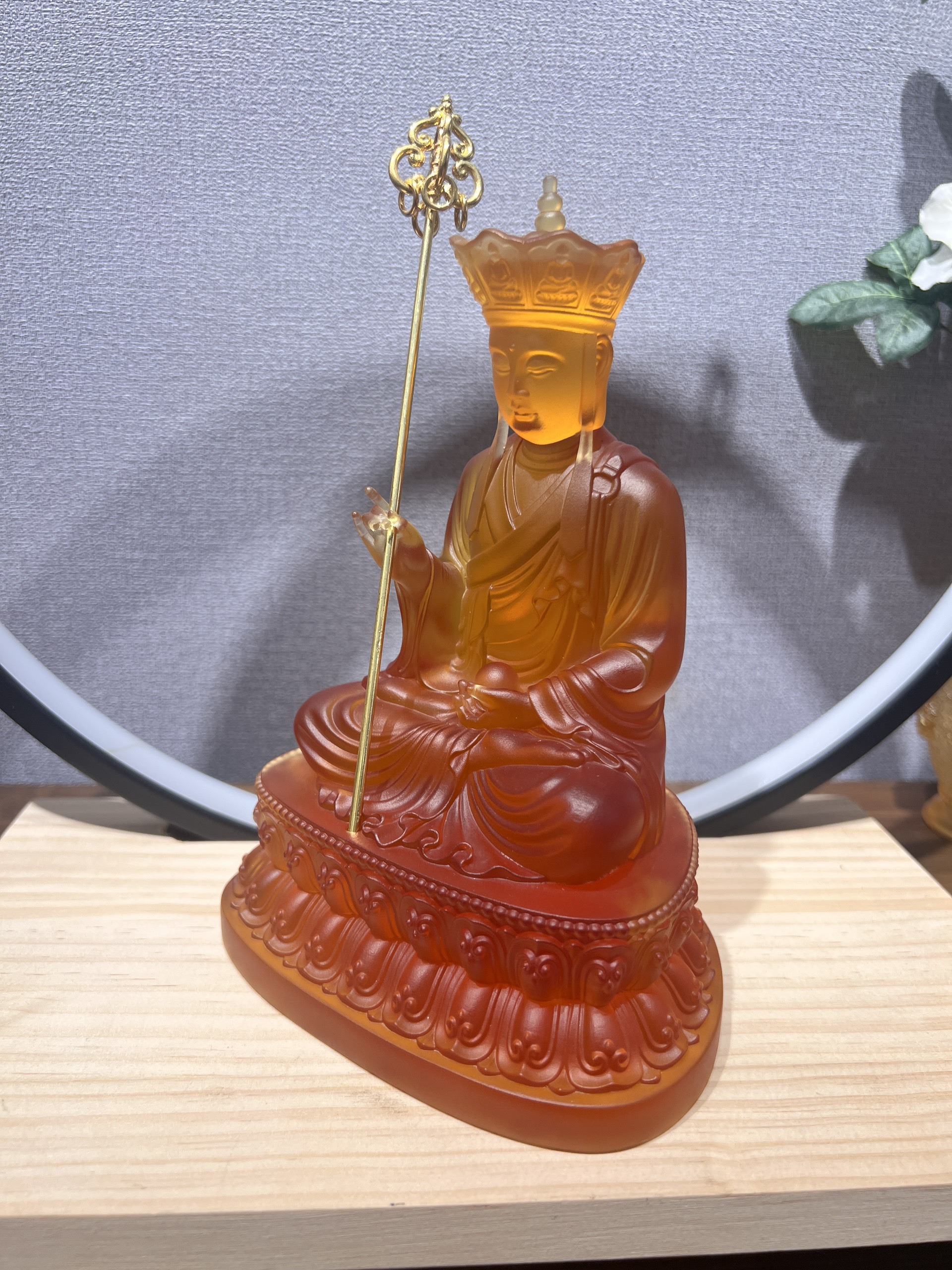 Đức Địa Tạng lưu ly