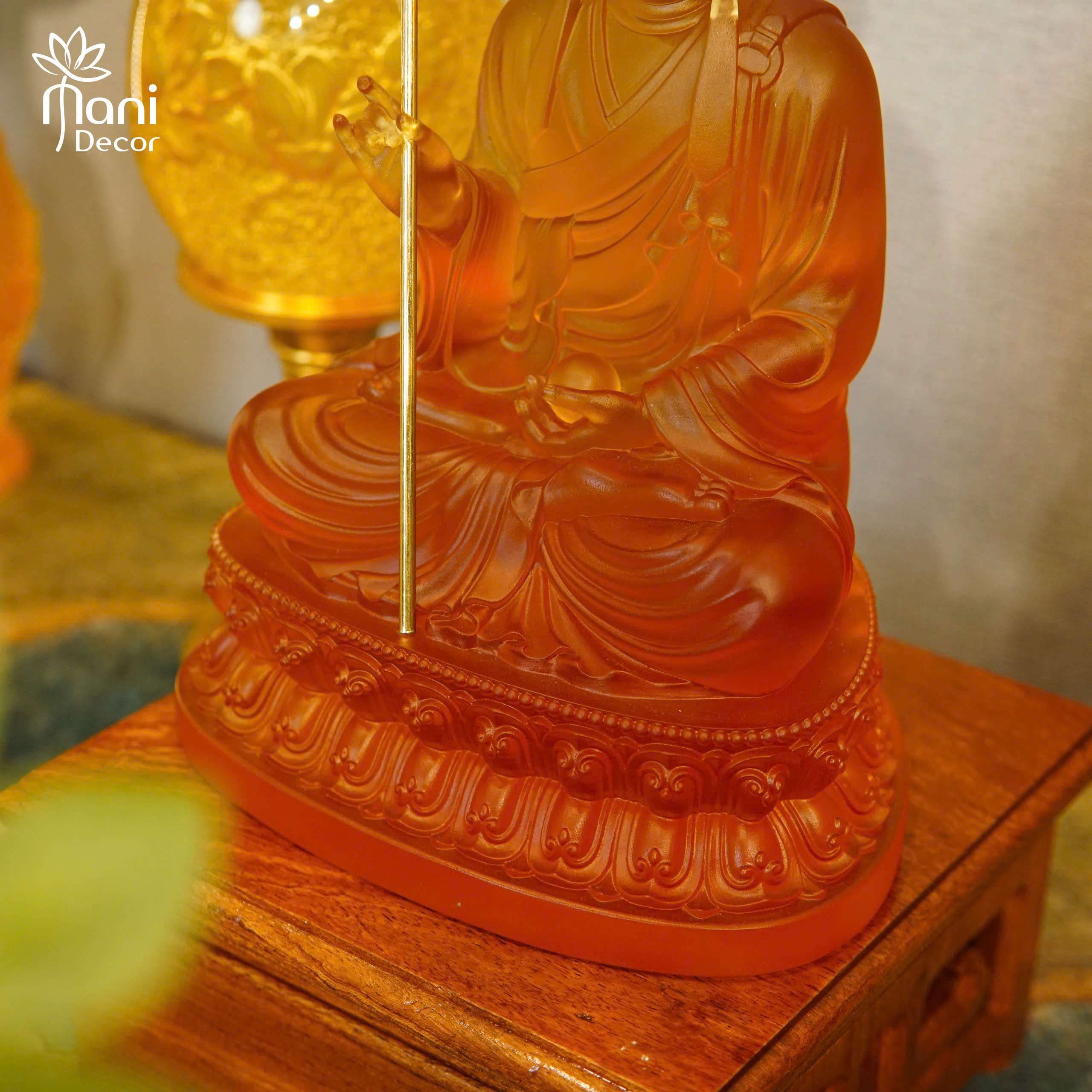 Đức Địa Tạng lưu ly