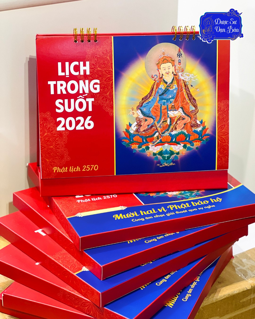 Lịch Trong Suốt Để Bàn 2026